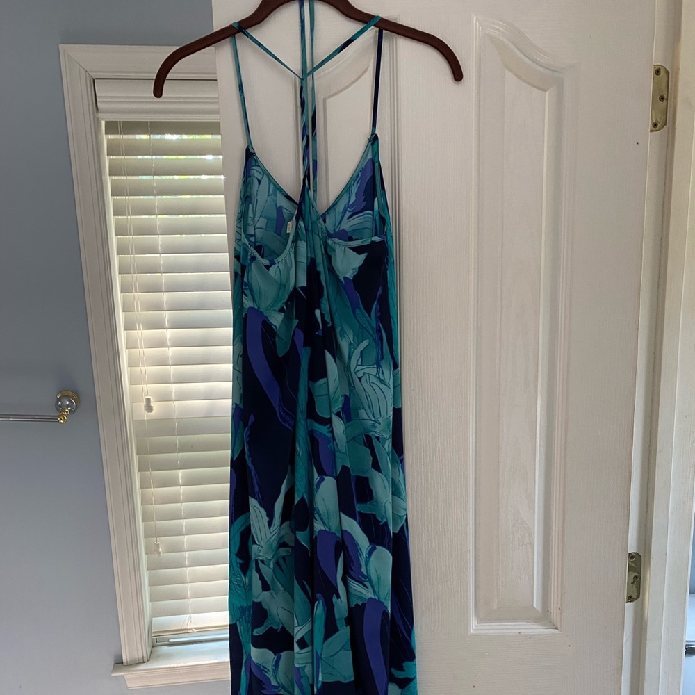 Women’s Loft Maxi Dress - Picture 3 of 6
